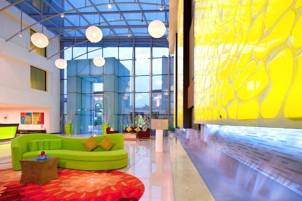 Ziua 1 - Sosire in Abu Dhabi