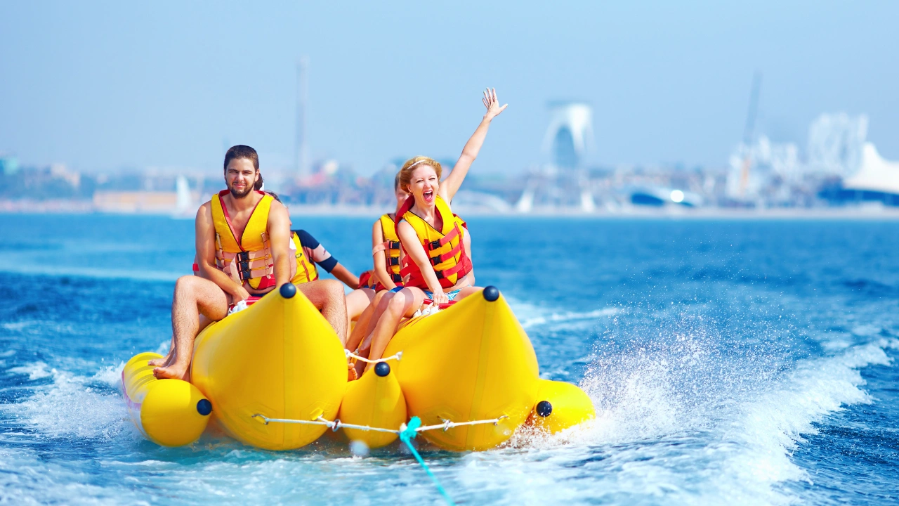 Jet ski, banana boat, parasailing