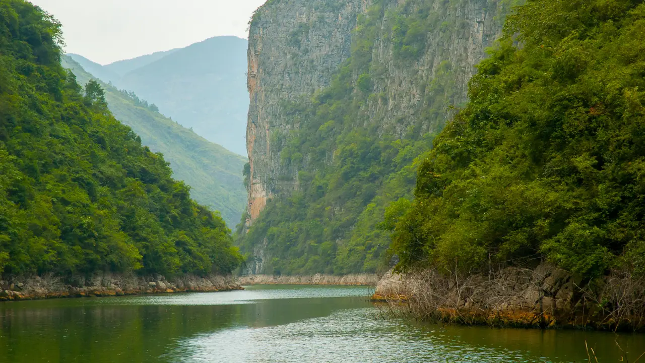 Ziua 6 - Vizita in Chongqing - Croaziera pe raul Yangtze