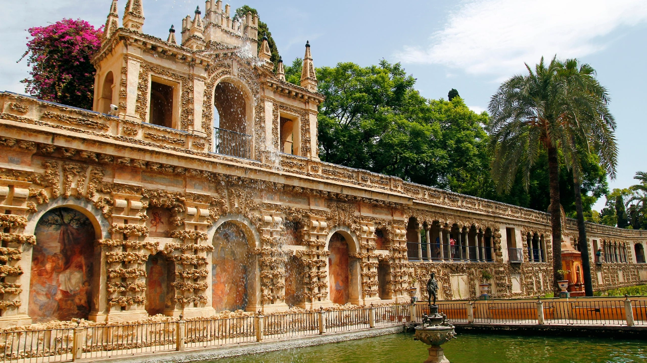 Ziua 3 - Sevilla - Palatul Alcázar - Caixaforum - Strada Triana