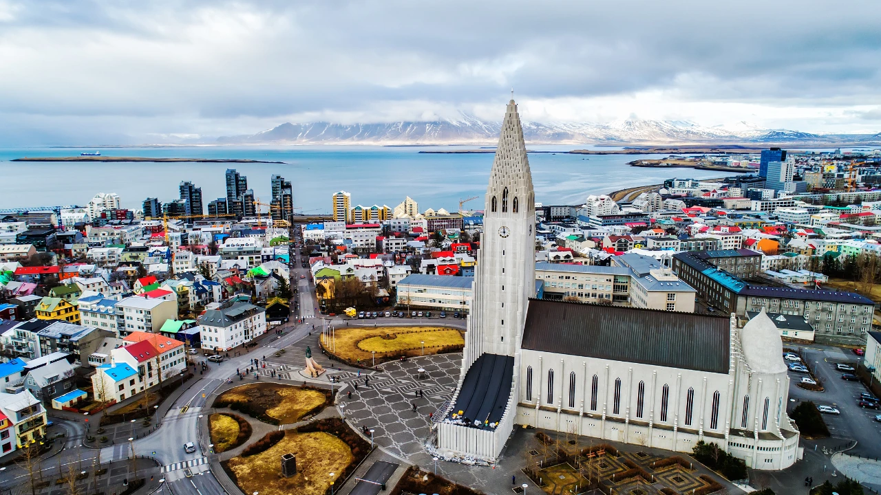 Ziua 1 - Sosire la Reykjavik