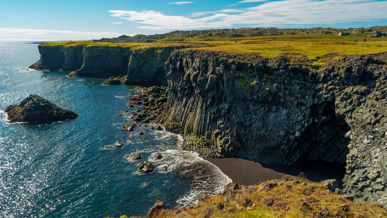 Circuit Islanda - Spectacolul Naturii la Superlativ