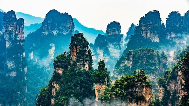 Ziua 6 - Zhangjiajie – Muntii plutitori din Avatar