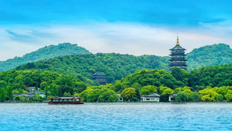 Ziua 9 - Hangzhou – Lacul de Vest