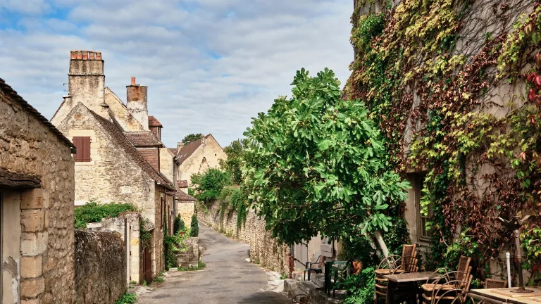 Ziua 2 - Tur privat gourmet in Sarlat & satele din Valea Dordogne