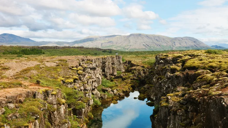 Ziua 2 — Cercul de Aur (Golden Circle): Thingvellir, Gullfoss, Geysir, Laugarvatn Fontana
