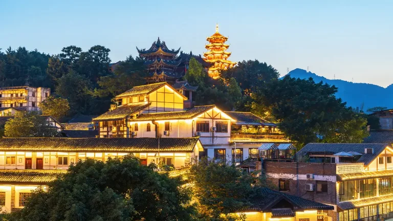 Ziua 6 - Vizita in Chongqing - Croaziera pe raul Yangtze