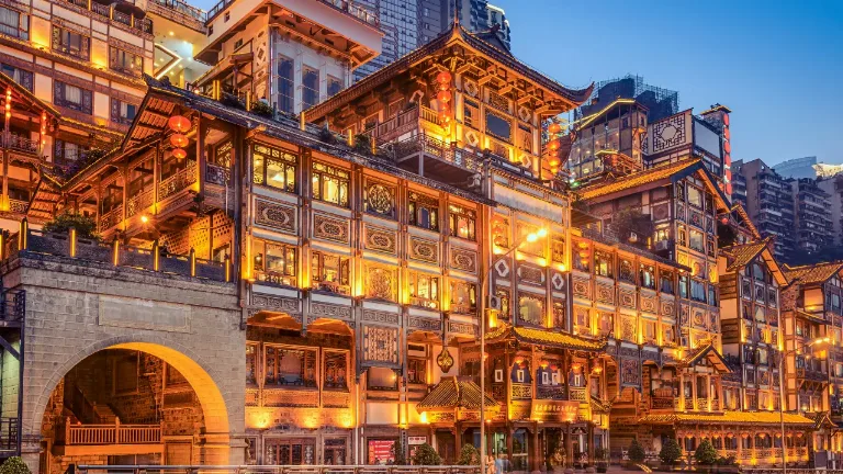 Ziua 6 - Vizita in Chongqing - Croaziera pe raul Yangtze