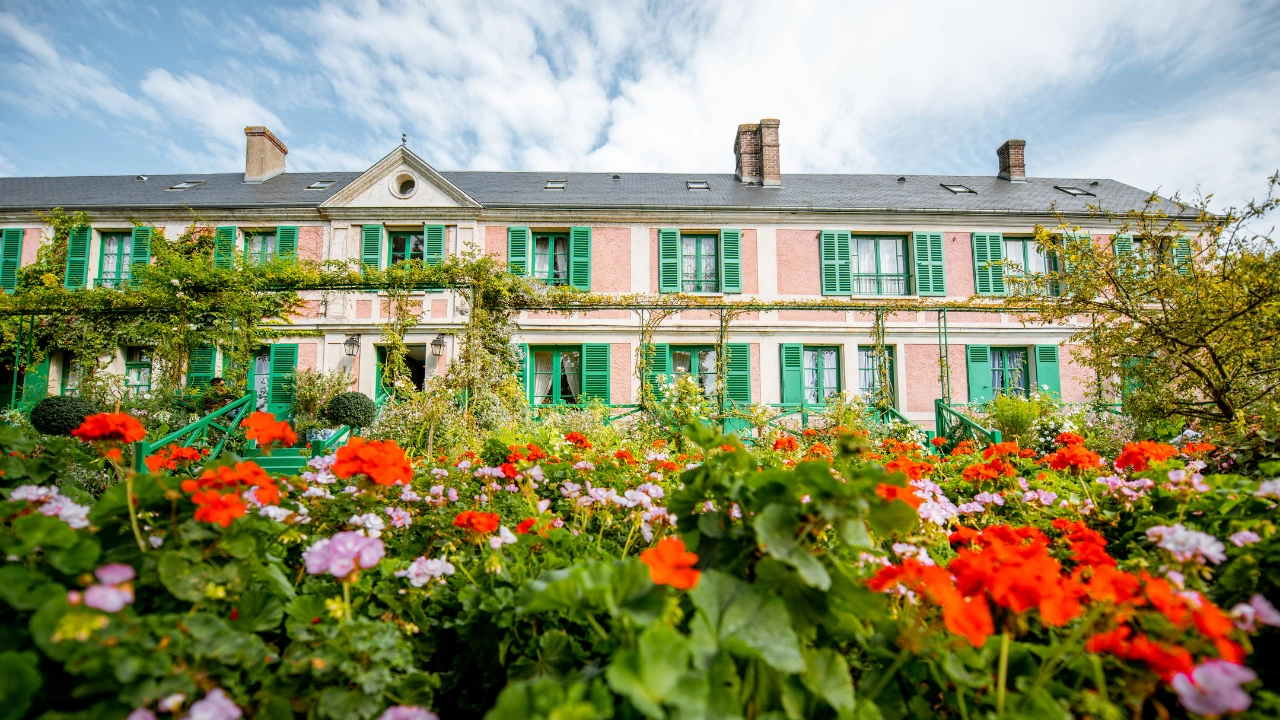 Ziua 1 - Cluj - Paris - Giverny - Bayeux